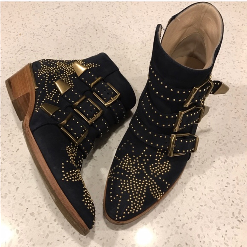 🆕 LISTING! Chloe Susanna blue suede boot